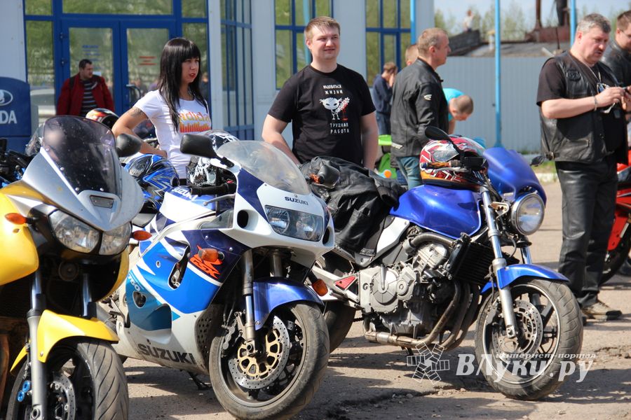 В Великих Луках прошло открытие мотосезона (ФОТО)