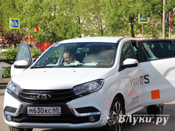 Презентация новой модели LADA Vesta Cross состоялась в Великих Луках (ФОТО)