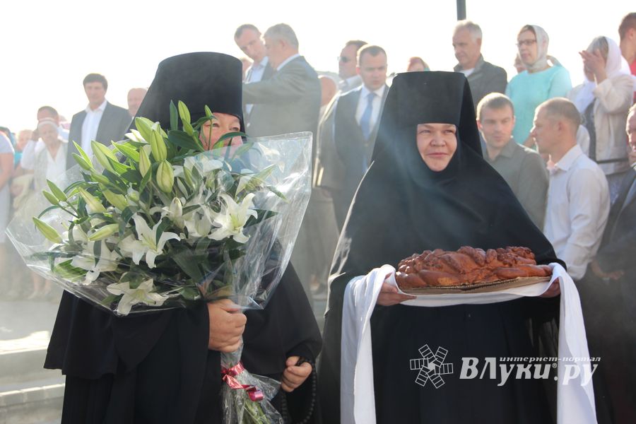 Освящение Храма святителя Тихона, Патриарха Всероссийского, святых Новомучеников и Исповедников Российских (ФОТО)