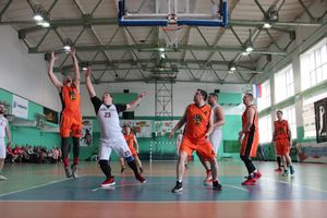 Великолучане — серебряные призеры межрегионального турнира ветеранов баскетбола (ФОТО)