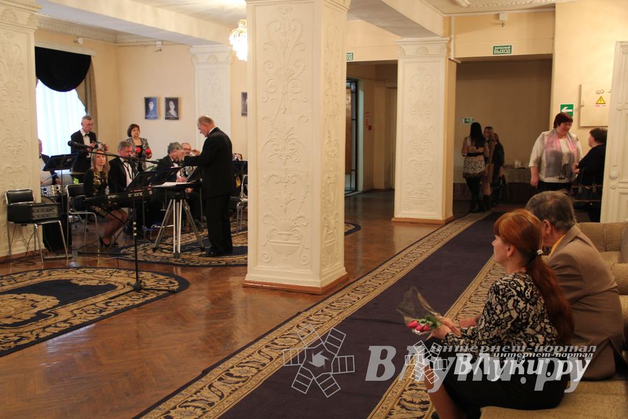 Городской праздничный вечер «Для любимых женщин»