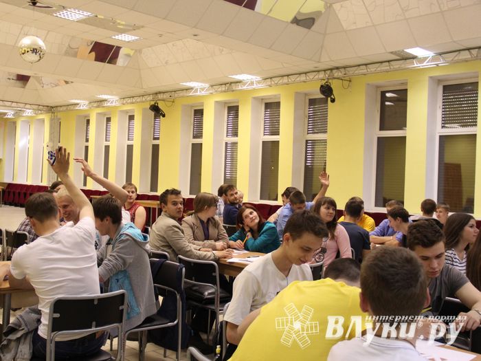 В Великих Луках прошла финальная игра «Что? Где? Когда?» (фото)