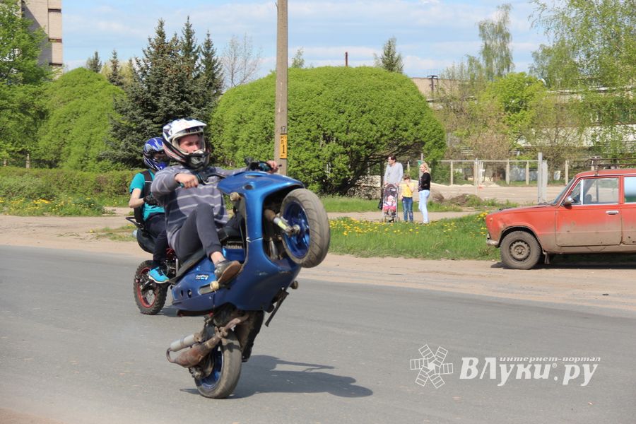 В Великих Луках прошло открытие мотосезона (ФОТО)
