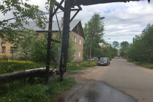 ФОТОФАКТ: На Дружбе прорвало трубу 