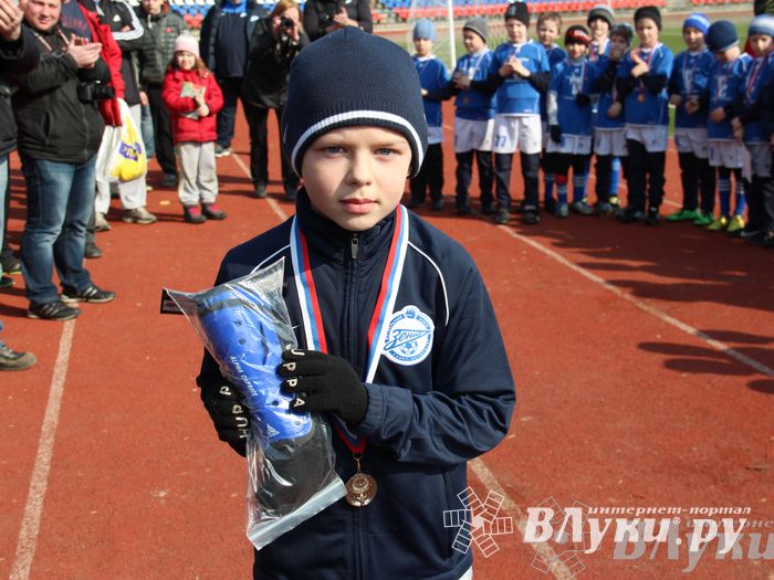 В Великих Луках прошел международный детский турнир по футболу «Наши надежды»