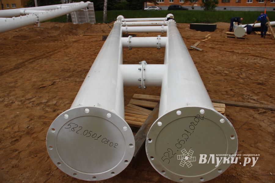 Колесу обозрения делают ноги (ФОТО)