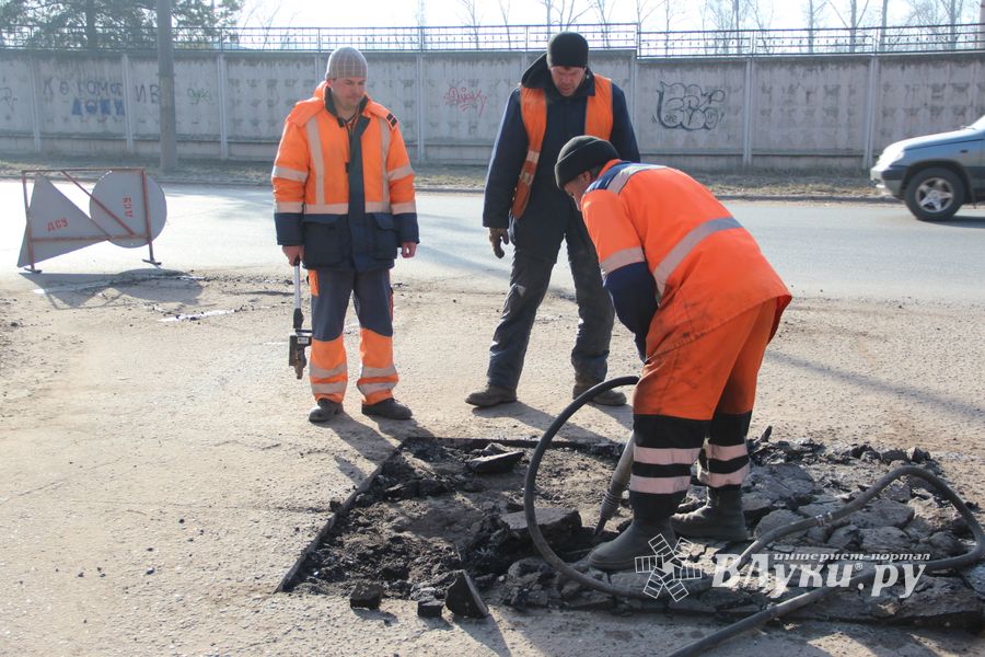 Ямочный ремонт на ул. Нелидовской (ФОТО)