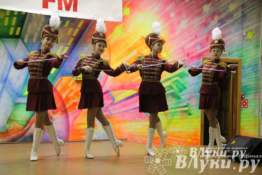 Универсальная выставка малого и среднего бизнеса открылась в Великих Луках (фото)