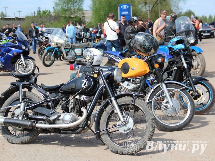 В Великих Луках прошло открытие мотосезона (ФОТО)