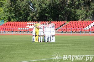 В Великих Луках состоялся матч «Луки-Энергия» — «Звезда» (Санкт-Петербург)