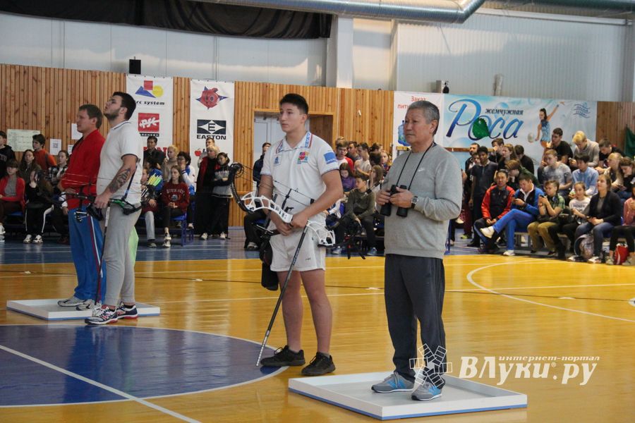 В Великих Луках завершились соревнования по стрельбе из лука «Надежды России» (ФОТО)
