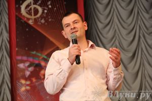 В Великих Луках состоялся тренинг «Сам себе стилист»