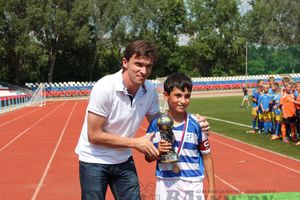 Юные футболисты из Калининграда стали победителями турнира «Локобол» в Великих Луках (фото)