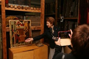 Три иконы, скульптура и портрет вернулись в Псковский музей-заповедник после реставрации (ФОТО)