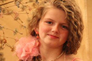 Фотосессия финалисток конкурса «Маленькая красавица Великие Луки 2014»