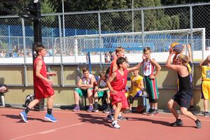 Большой спортивный праздник в Великих Луках (ФОТО)