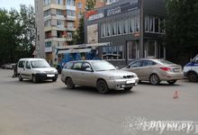 На перекрестке Дьяконова-Гагарина произошло ДТП (ФОТО)