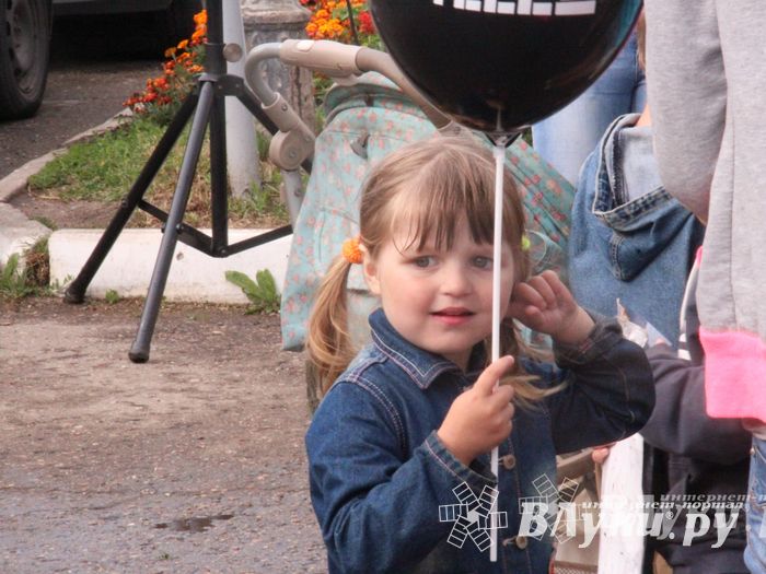 ​Tele2 поздравила великолучан с Днем рождения любимого города (фото)