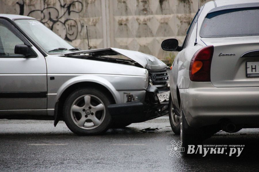 На проспекте Гагарина произошло ДТП (ФОТО)
