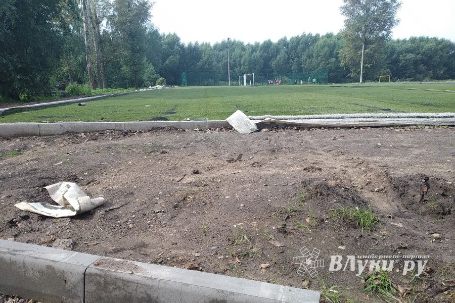 Дятлинка готовит футболистам подарок (ФОТО)