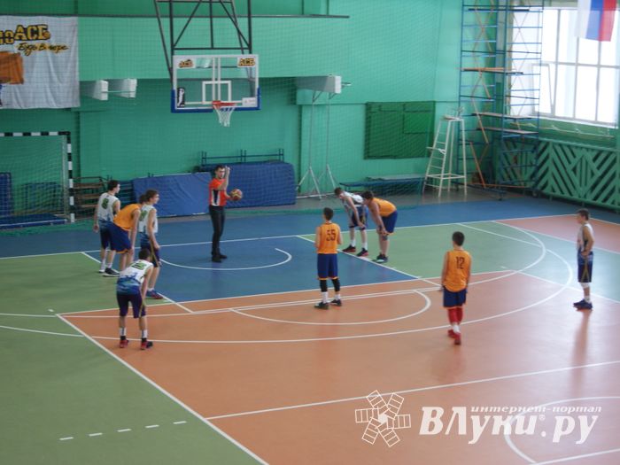 Великолучане завоевали бронзу на Международном турнире по баскетболу (ФОТО)
