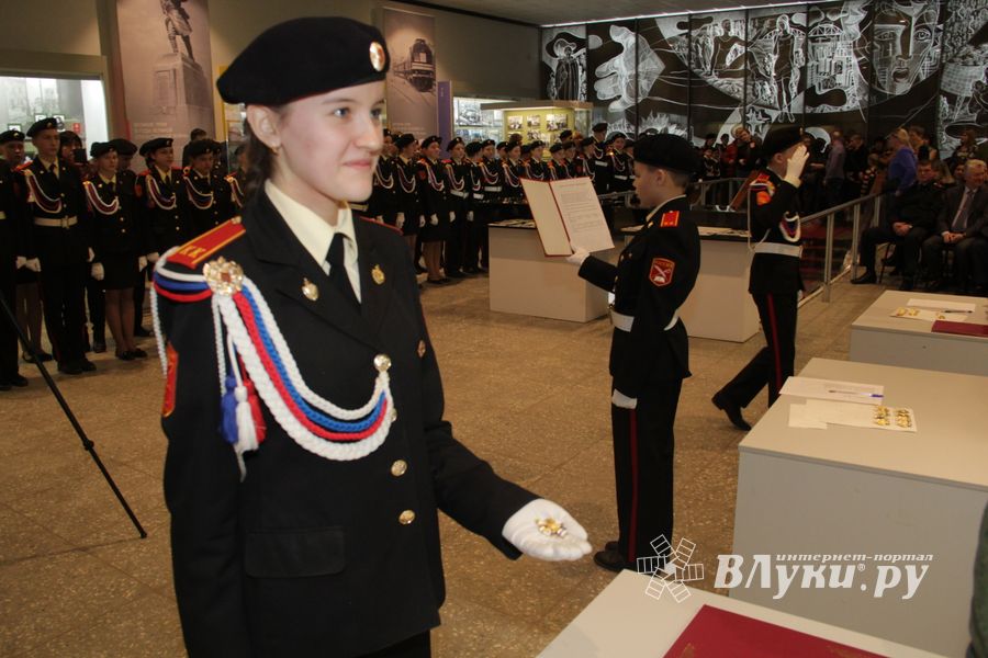 Великолукские кадеты принесли присягу (ФОТО)