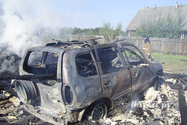 В Псковской области сгорел автомобиль (ФОТО)