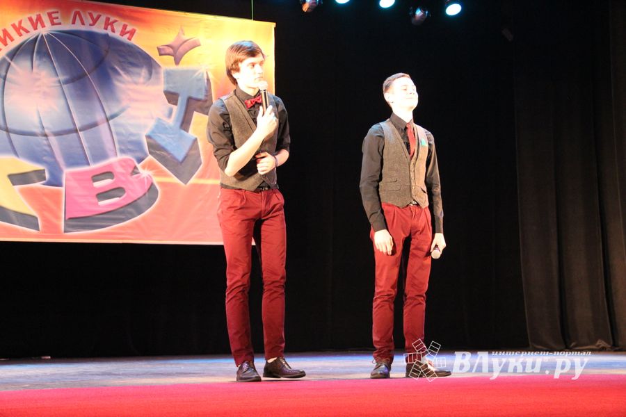 Осенняя игра КВН, посвященная 850-летию Великих Лук (фото)