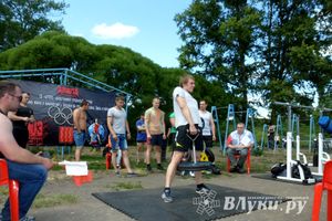 В Великих Луках прошел Всероссийский олимпийский день (фото)