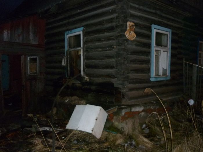 На улице Дальней в Великих Луках горел дом (ФОТО)