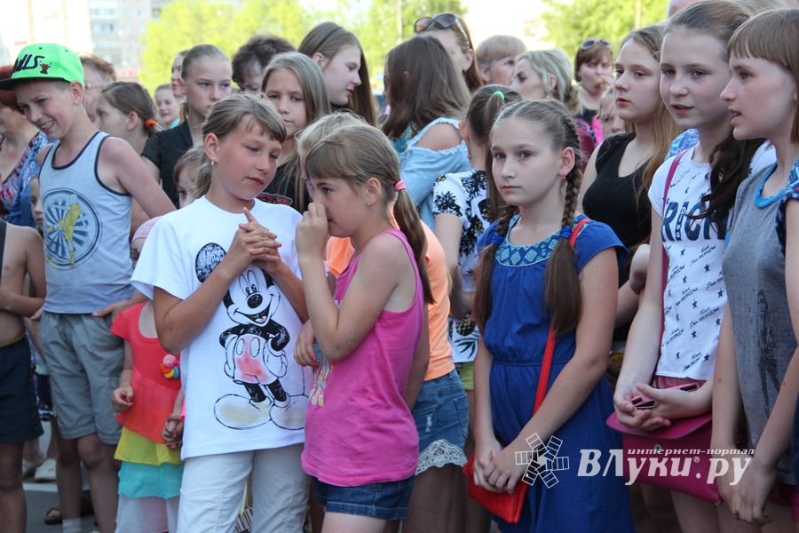 В Великих Луках прошел «День защиты детей» (ФОТО)