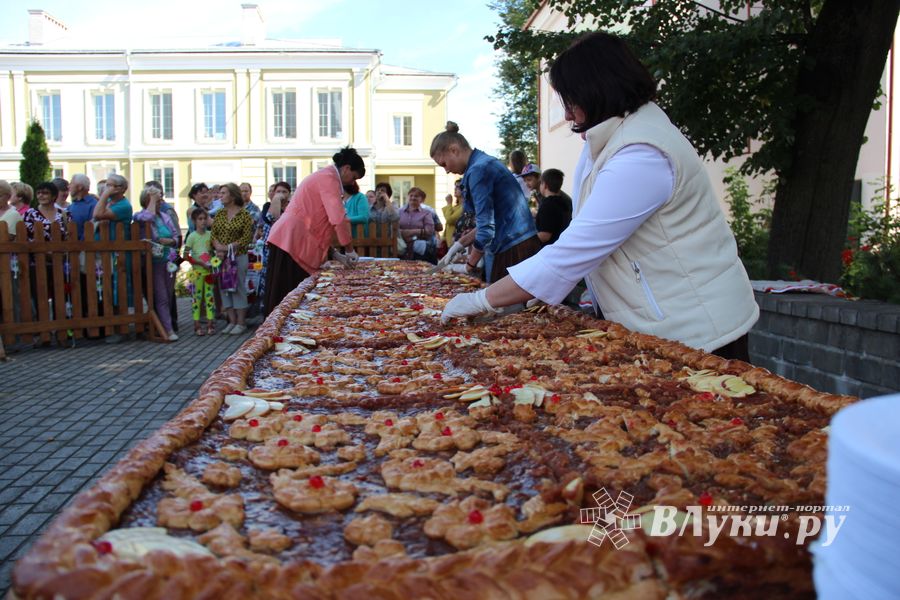 Празднование 850-летия  началось в храмах Великих Лук (ФОТО)