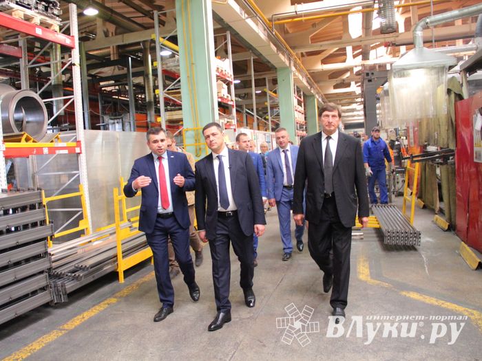 Михаил Ведерников пообщался с сотрудниками заводов «Микрон» и ВОМЗ (ФОТО, ВИДЕО)