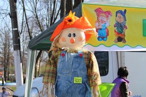 Традиционная весенняя ярмарка прошла в Великих Луках