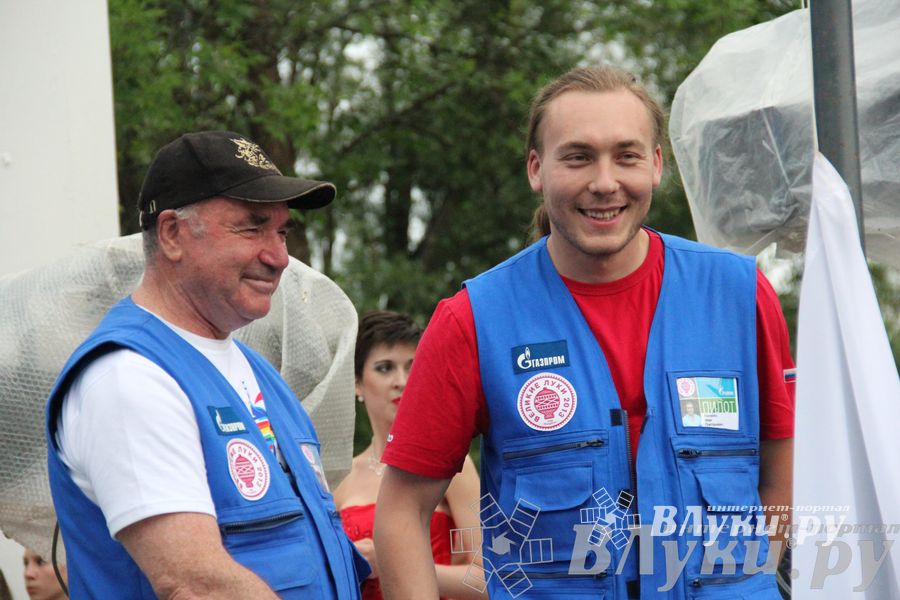 Открытие 18-й Международной встречи воздухоплавателей в Великих Луках (часть 2)