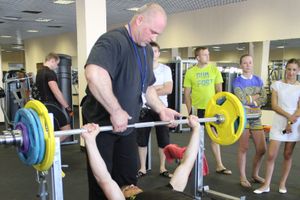 Народный жим в «С-Фитнес»