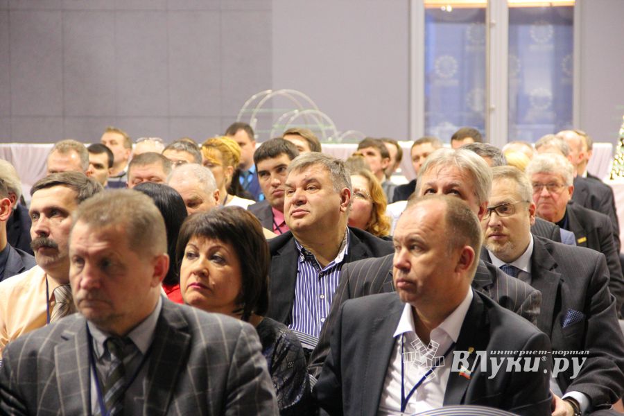 На съезде ТПП отметили лучших великолукских предпринимателей (ФОТО)