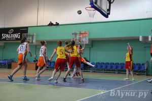 Команды ВЛГАФК стали лучшими на Чемпионате города по баскетболу (фото)
