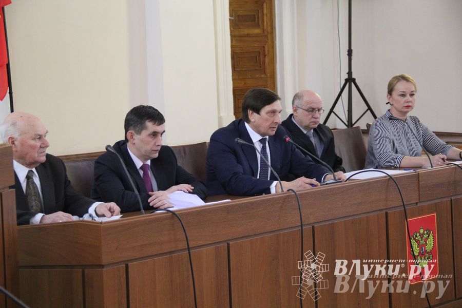 Великие Луки готовятся отпраздновать 70-летие Победы (фото)