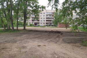 На улице Щорса началось строительство детской площадки (ФОТО)