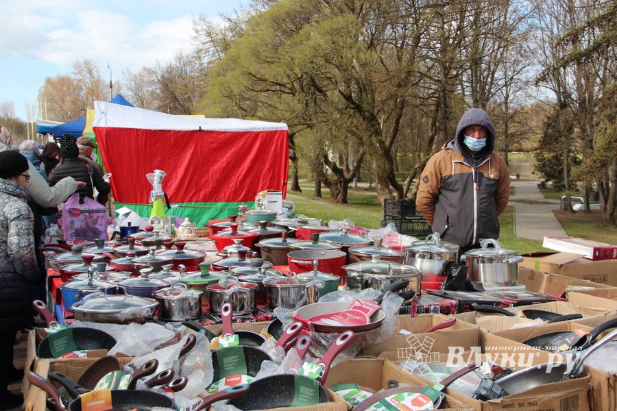 В Великих Луках прошла ярмарка «Весна - 2022» (ФОТО)