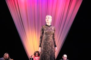 Музыканты De Las Llamas на сцене ДК ЛК 