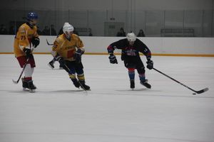 ХК «Экспресс» разгромил «Юниоров» (ФОТО)