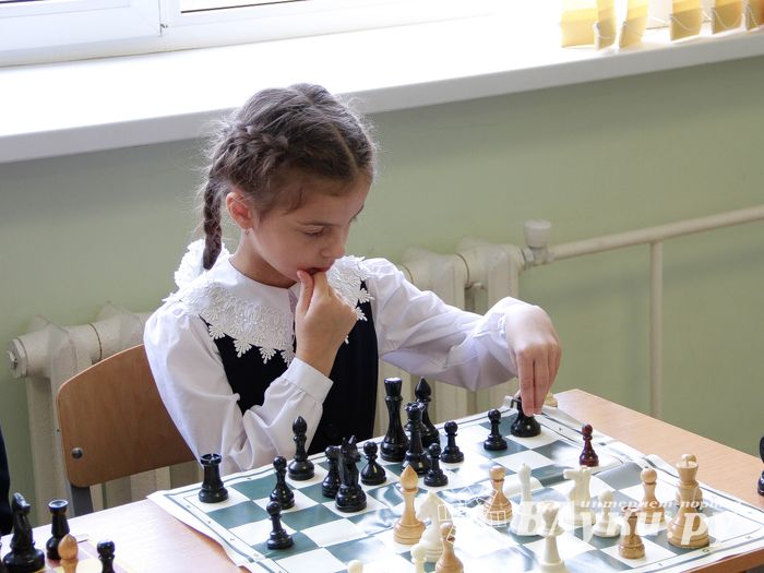 «Сказочные бои» прошли в великолукской школе № 13 (ФОТО)