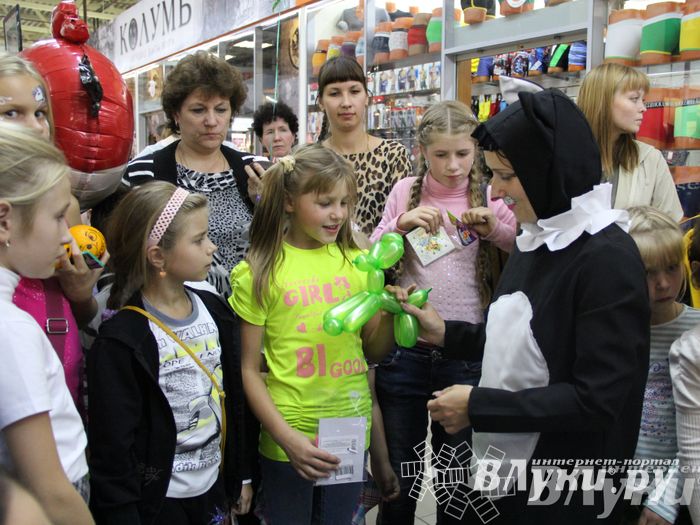 Торговый центр «Апельсин» отметил День рождения