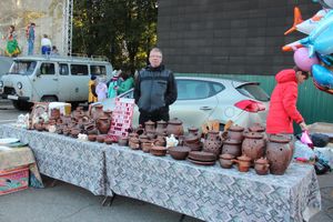 В Великих Луках прошла универсальная осенняя ярмарка (ФОТО)