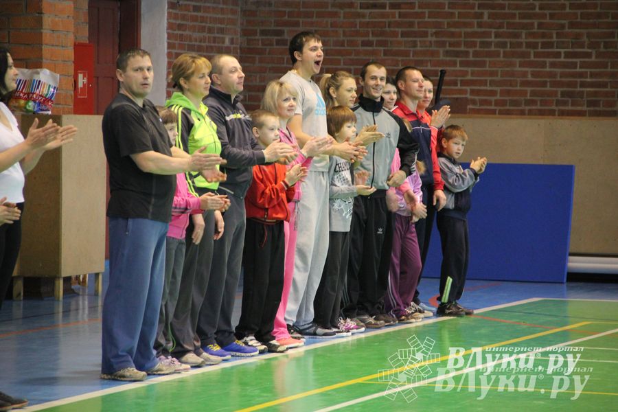 В Великих Луках определили самую спортивную семью (фото)