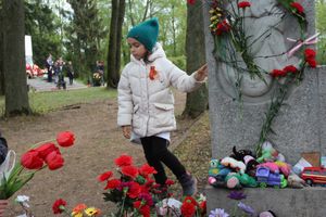 Великолучане почтили память героев Великой Отечественной (ФОТО)