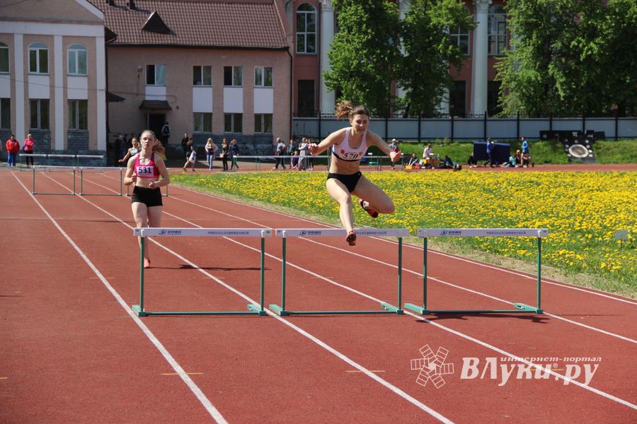 Великие Луки принимают чемпионат области по легкой атлетике (ФОТО)