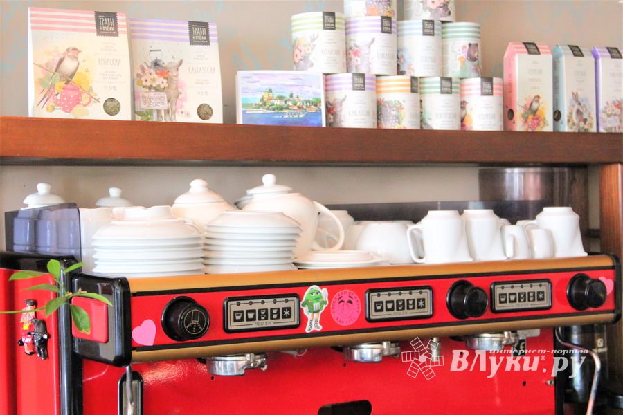 8 марта прекрасных дам приглашают в «Гости»  (ФОТО)